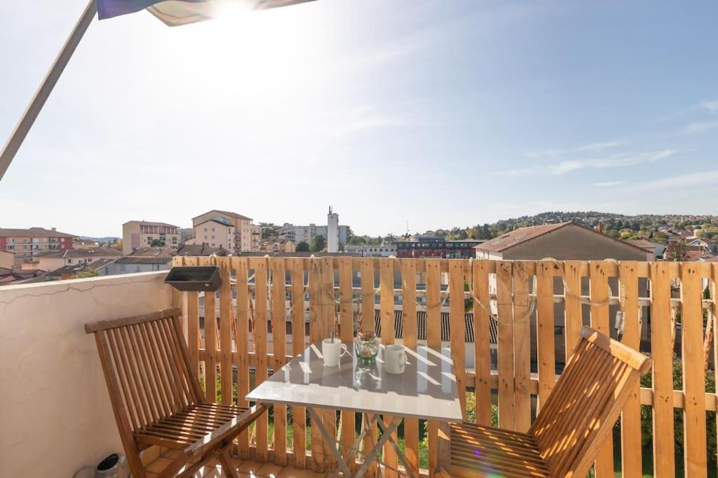 Cabana & Grand Appartement Cosy - Parking & Balcon Villefranche-sur-Saône Exterior foto